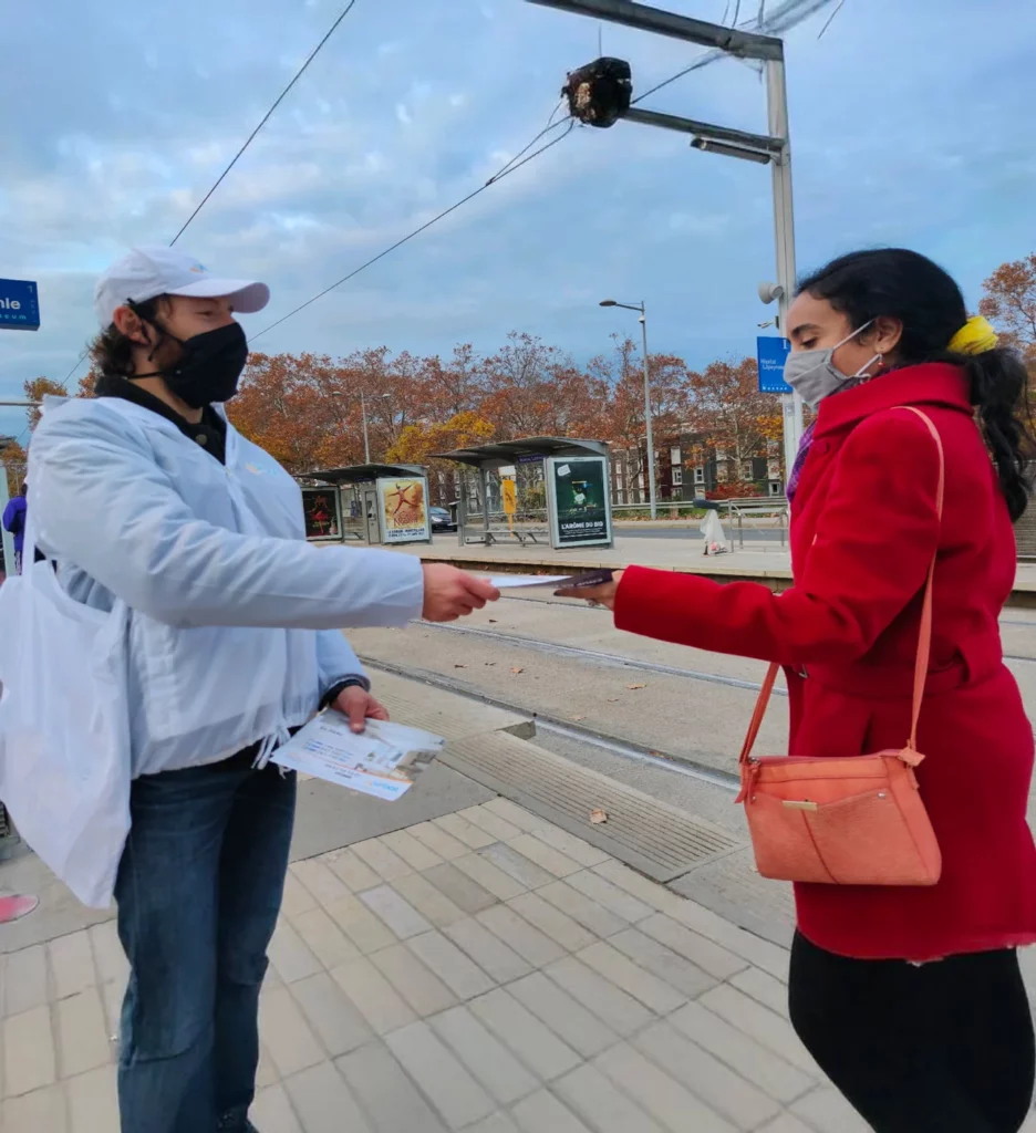 Distribuer main à Main Bordeaux